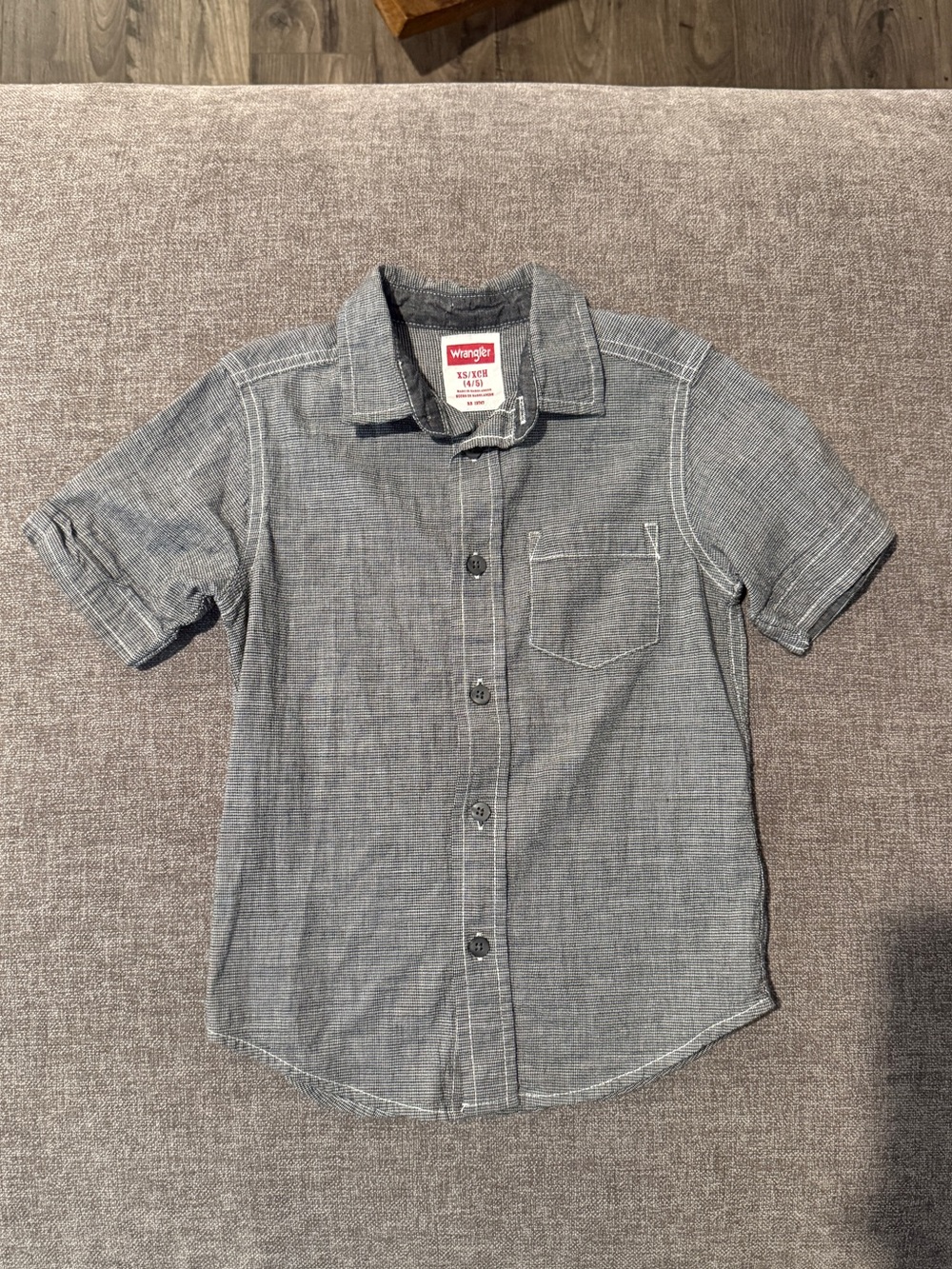 Wrangler Boys' Short Sleeve Chambray Shirt - Gray XS
